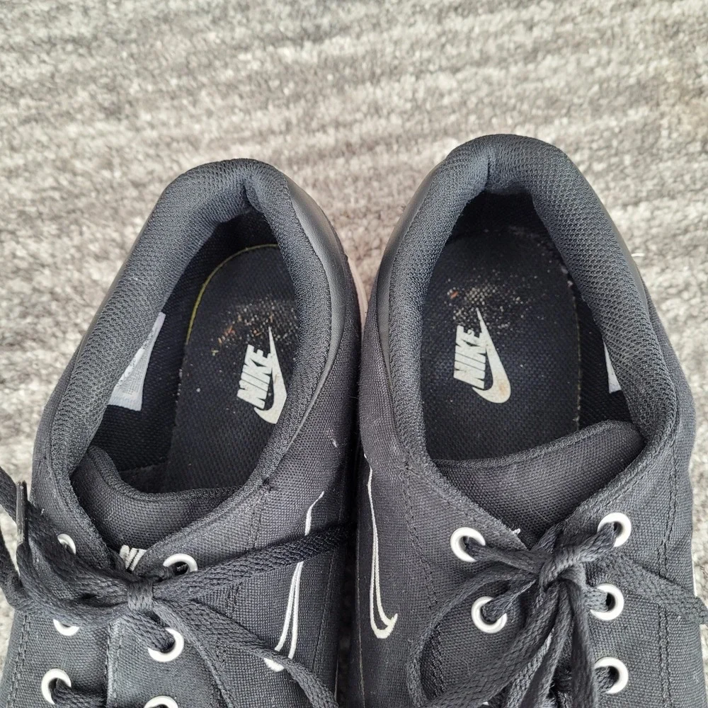 Nike keywords sneakers